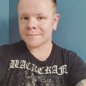 Meet your Posher, Logan